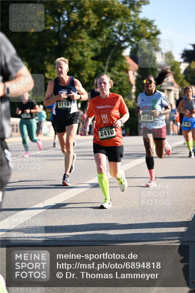 01.09.2024 - BARMER Alsterlauf Dr. Thomas Lammeyer http://msf.ph/oto/6894818 01.09.2024 09:31:26 Laufen 5118, 2410, 2599 meine-sportfotos.de