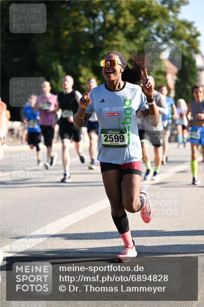 01.09.2024 - BARMER Alsterlauf Dr. Thomas Lammeyer http://msf.ph/oto/6894828 01.09.2024 09:31:28 Laufen 10, 35, 2599 meine-sportfotos.de