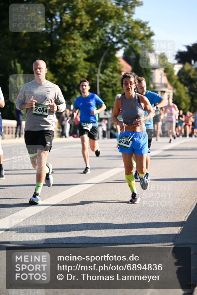 01.09.2024 - BARMER Alsterlauf Dr. Thomas Lammeyer http://msf.ph/oto/6894836 01.09.2024 09:31:29 Laufen 2484, 515, 8198 meine-sportfotos.de