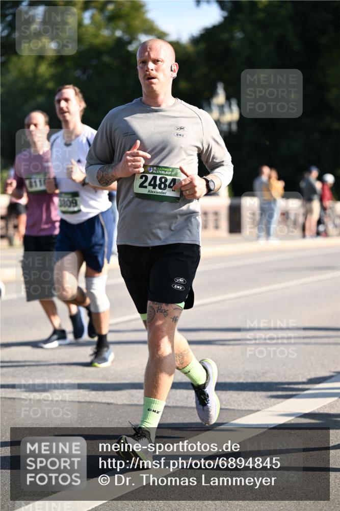 01.09.2024 - BARMER Alsterlauf Dr. Thomas Lammeyer http://msf.ph/oto/6894845 01.09.2024 09:31:31 Laufen 8116, 109, 2484 meine-sportfotos.de