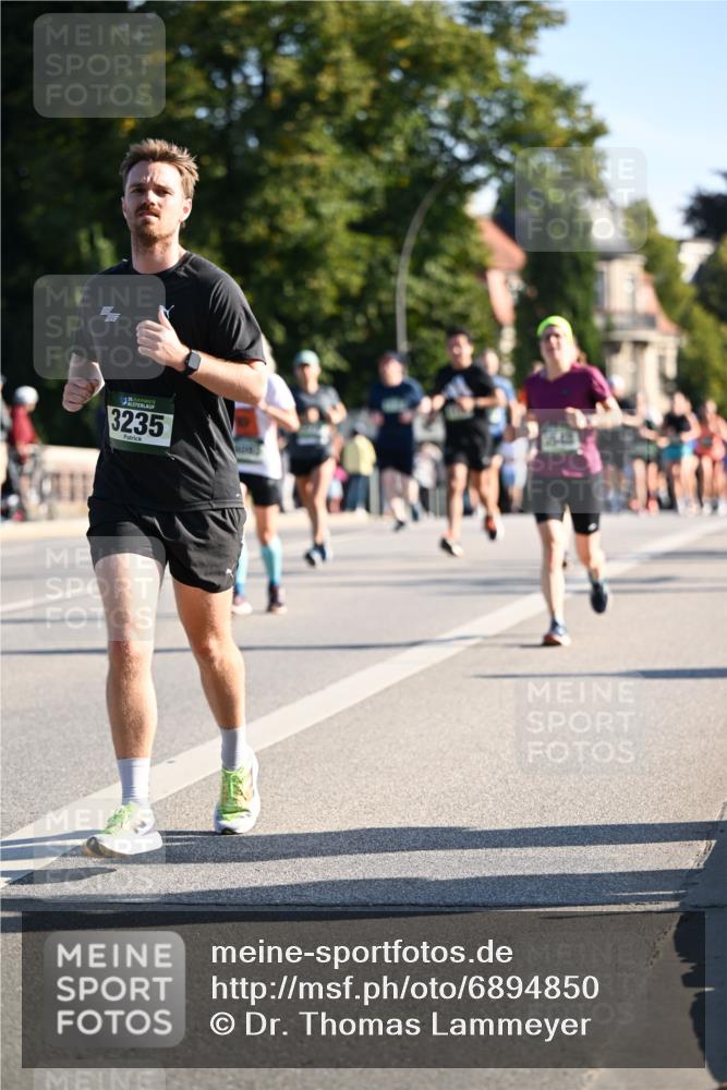 01.09.2024 - BARMER Alsterlauf Dr. Thomas Lammeyer http://msf.ph/oto/6894850 01.09.2024 09:31:32 Laufen 3235 meine-sportfotos.de