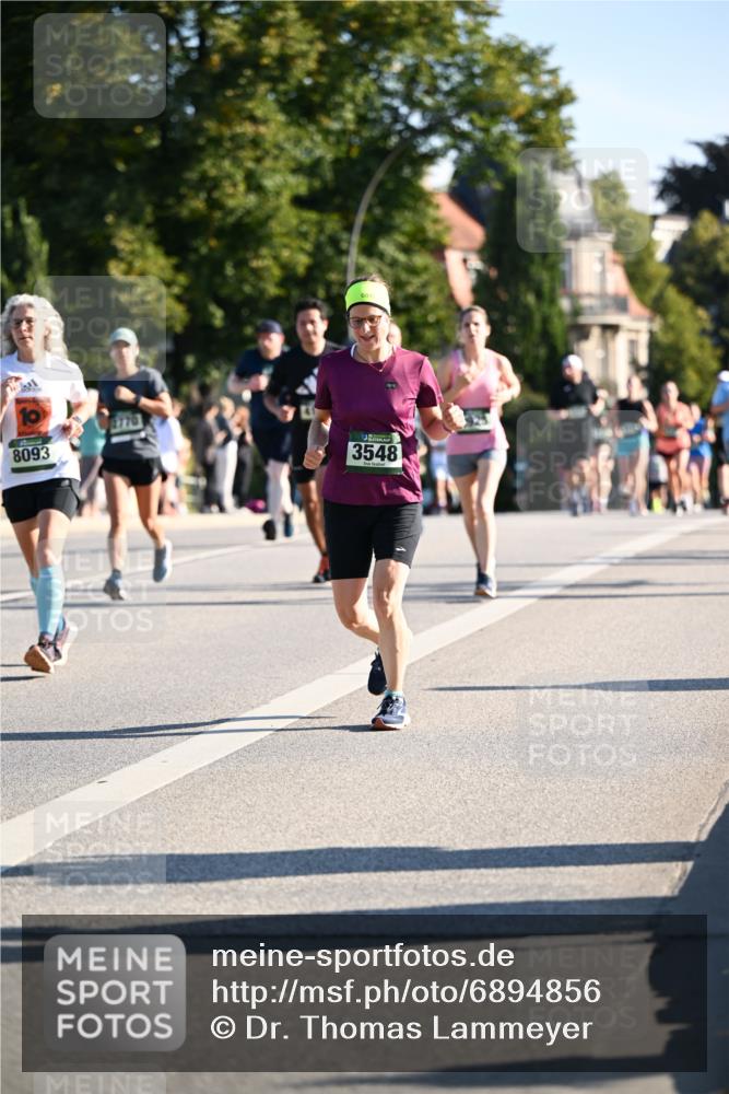 01.09.2024 - BARMER Alsterlauf Dr. Thomas Lammeyer http://msf.ph/oto/6894856 01.09.2024 09:31:33 Laufen 8093, 3548 meine-sportfotos.de
