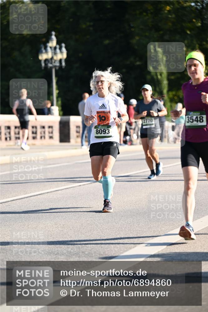 01.09.2024 - BARMER Alsterlauf Dr. Thomas Lammeyer http://msf.ph/oto/6894860 01.09.2024 09:31:34 Laufen 10, 8093, 2770, 3548 meine-sportfotos.de