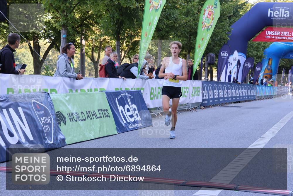 01.09.2024 - BARMER Alsterlauf Strokosch-Dieckow http://msf.ph/oto/6894864 01.09.2024 11:16:51 Ziel 74 meine-sportfotos.de