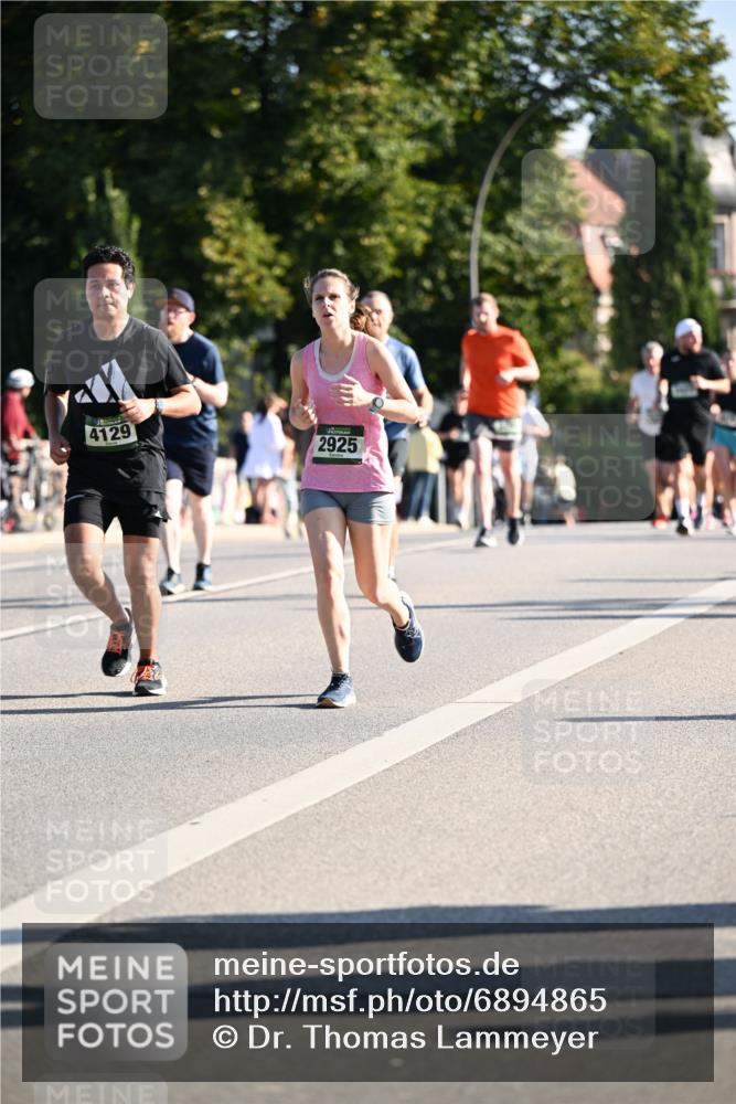 01.09.2024 - BARMER Alsterlauf Dr. Thomas Lammeyer http://msf.ph/oto/6894865 01.09.2024 09:31:35 Laufen 4129, 2925 meine-sportfotos.de