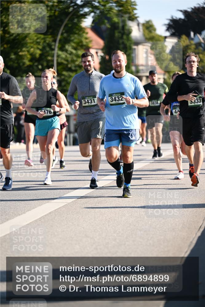01.09.2024 - BARMER Alsterlauf Dr. Thomas Lammeyer http://msf.ph/oto/6894899 01.09.2024 09:31:39 Laufen 3431, 476, 3432, 44, 3333 meine-sportfotos.de