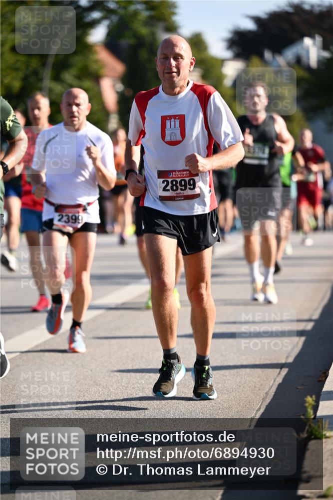 01.09.2024 - BARMER Alsterlauf Dr. Thomas Lammeyer http://msf.ph/oto/6894930 01.09.2024 09:31:44 Laufen 2399, 2899 meine-sportfotos.de
