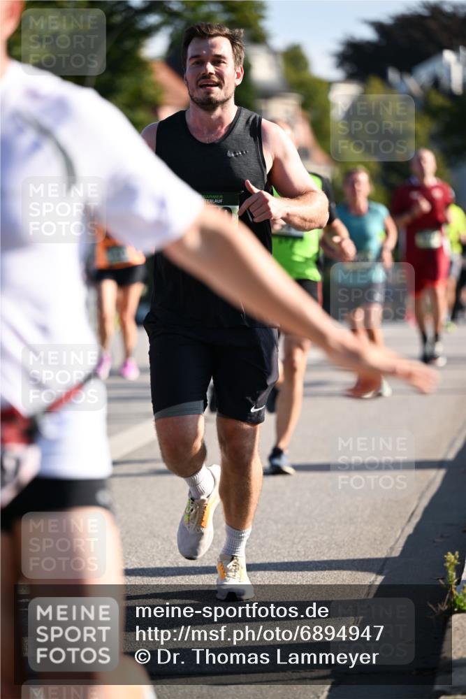 01.09.2024 - BARMER Alsterlauf Dr. Thomas Lammeyer http://msf.ph/oto/6894947 01.09.2024 09:31:46 Laufen  meine-sportfotos.de