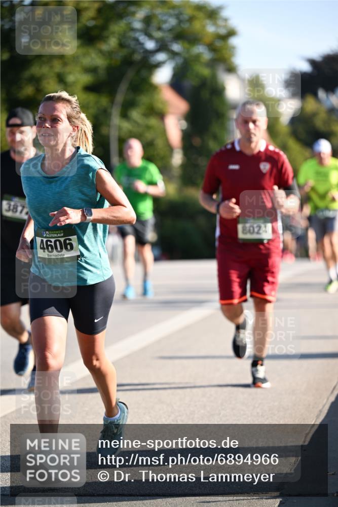 01.09.2024 - BARMER Alsterlauf Dr. Thomas Lammeyer http://msf.ph/oto/6894966 01.09.2024 09:31:50 Laufen 387, 135, 4606, 8024 meine-sportfotos.de