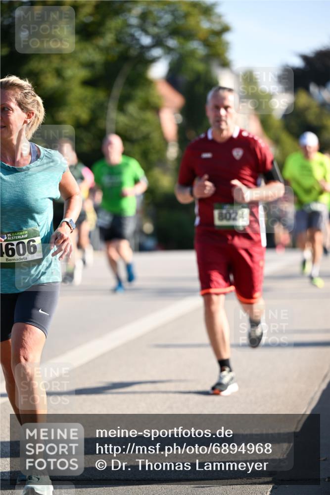 01.09.2024 - BARMER Alsterlauf Dr. Thomas Lammeyer http://msf.ph/oto/6894968 01.09.2024 09:31:50 Laufen 16, 35, 606, 8024 meine-sportfotos.de