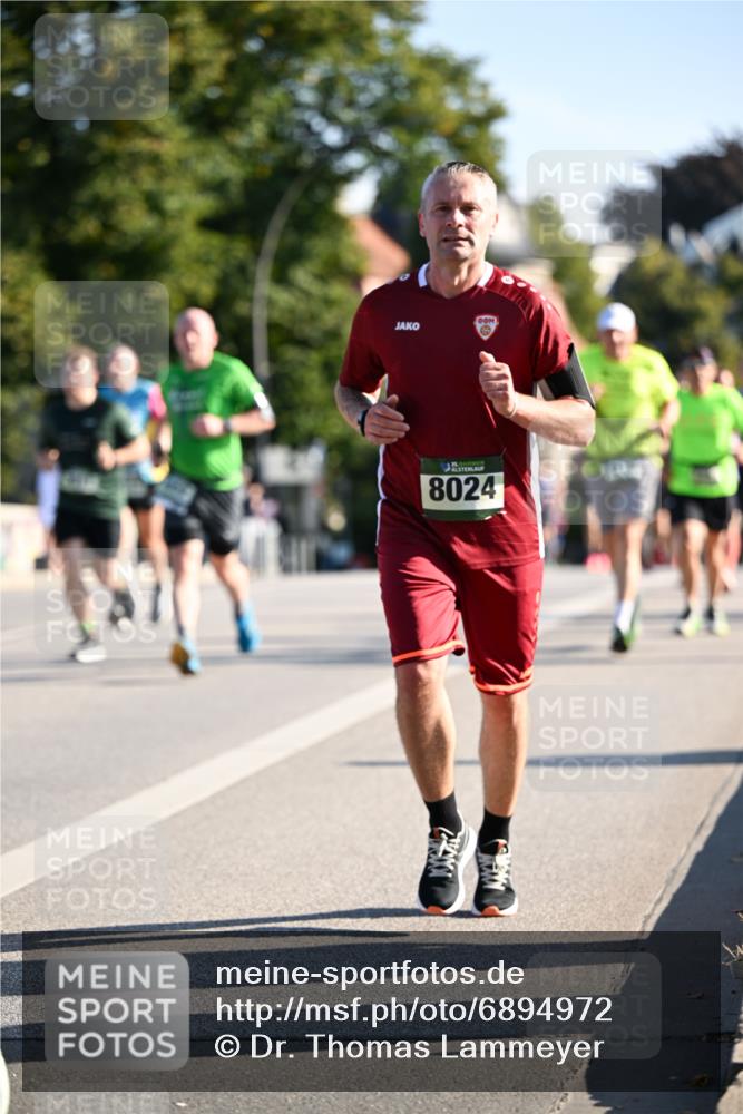 01.09.2024 - BARMER Alsterlauf Dr. Thomas Lammeyer http://msf.ph/oto/6894972 01.09.2024 09:31:51 Laufen 8024 meine-sportfotos.de