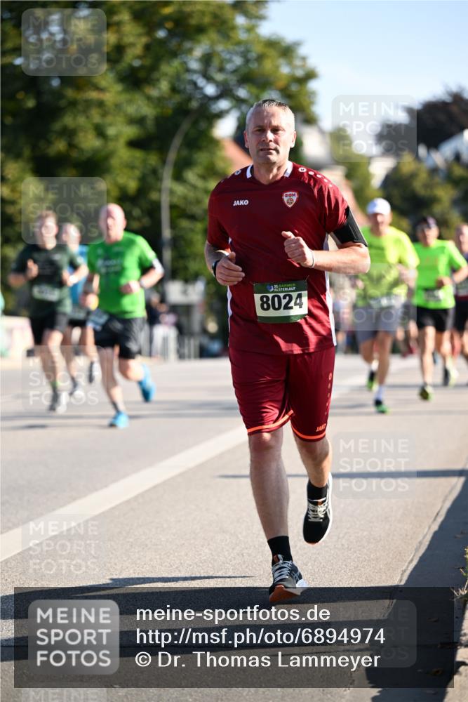 01.09.2024 - BARMER Alsterlauf Dr. Thomas Lammeyer http://msf.ph/oto/6894974 01.09.2024 09:31:51 Laufen 35, 8024 meine-sportfotos.de