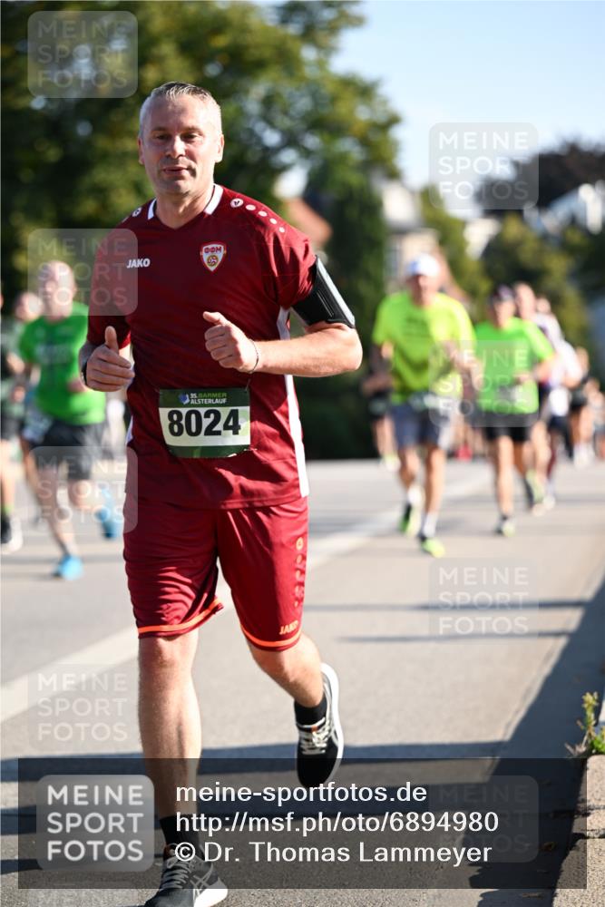 01.09.2024 - BARMER Alsterlauf Dr. Thomas Lammeyer http://msf.ph/oto/6894980 01.09.2024 09:31:52 Laufen 35, 8024 meine-sportfotos.de