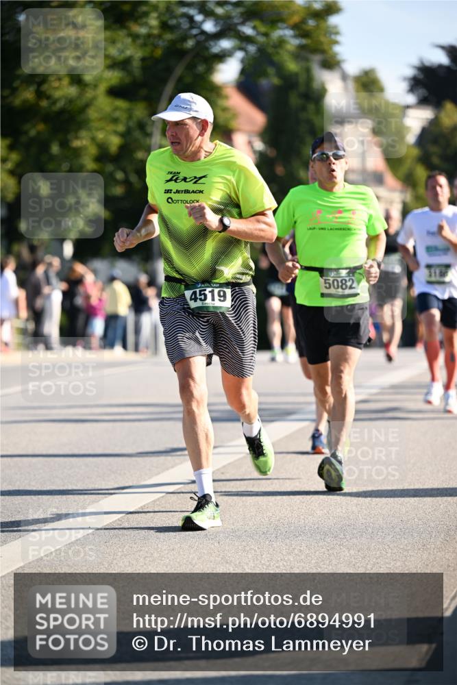 01.09.2024 - BARMER Alsterlauf Dr. Thomas Lammeyer http://msf.ph/oto/6894991 01.09.2024 09:31:53 Laufen 4519, 5082, 3186 meine-sportfotos.de