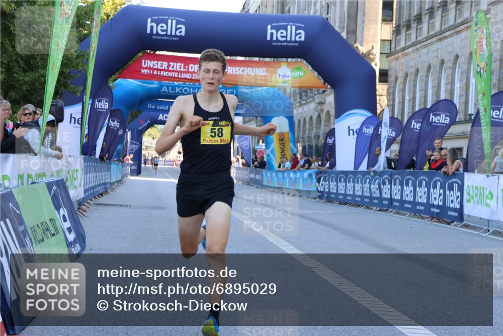 01.09.2024 - BARMER Alsterlauf Strokosch-Dieckow http://msf.ph/oto/6895029 01.09.2024 11:17:25 Ziel 58 meine-sportfotos.de