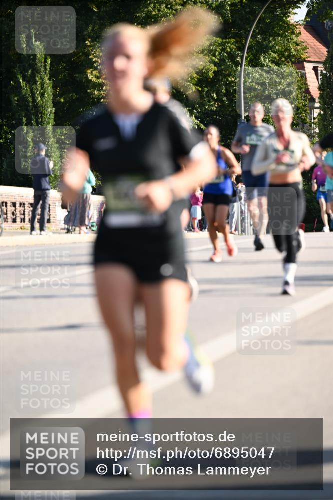 01.09.2024 - BARMER Alsterlauf Dr. Thomas Lammeyer http://msf.ph/oto/6895047 01.09.2024 09:32:02 Laufen  meine-sportfotos.de