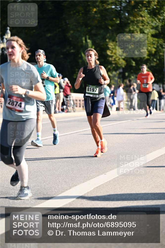 01.09.2024 - BARMER Alsterlauf Dr. Thomas Lammeyer http://msf.ph/oto/6895095 01.09.2024 09:32:09 Laufen 2874, 8197, 8197 meine-sportfotos.de