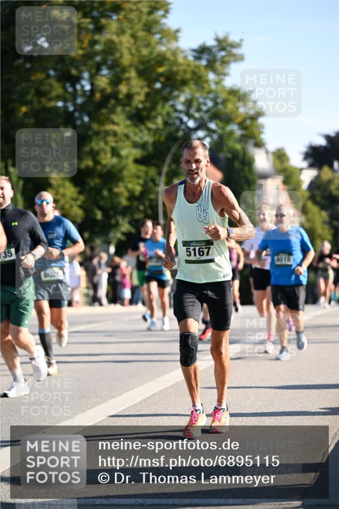 01.09.2024 - BARMER Alsterlauf Dr. Thomas Lammeyer http://msf.ph/oto/6895115 01.09.2024 09:32:14 Laufen 35, 5167, 8020 meine-sportfotos.de