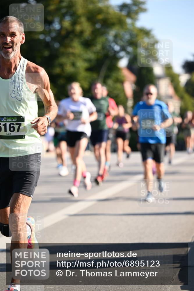 01.09.2024 - BARMER Alsterlauf Dr. Thomas Lammeyer http://msf.ph/oto/6895123 01.09.2024 09:32:15 Laufen 35, 5167 meine-sportfotos.de
