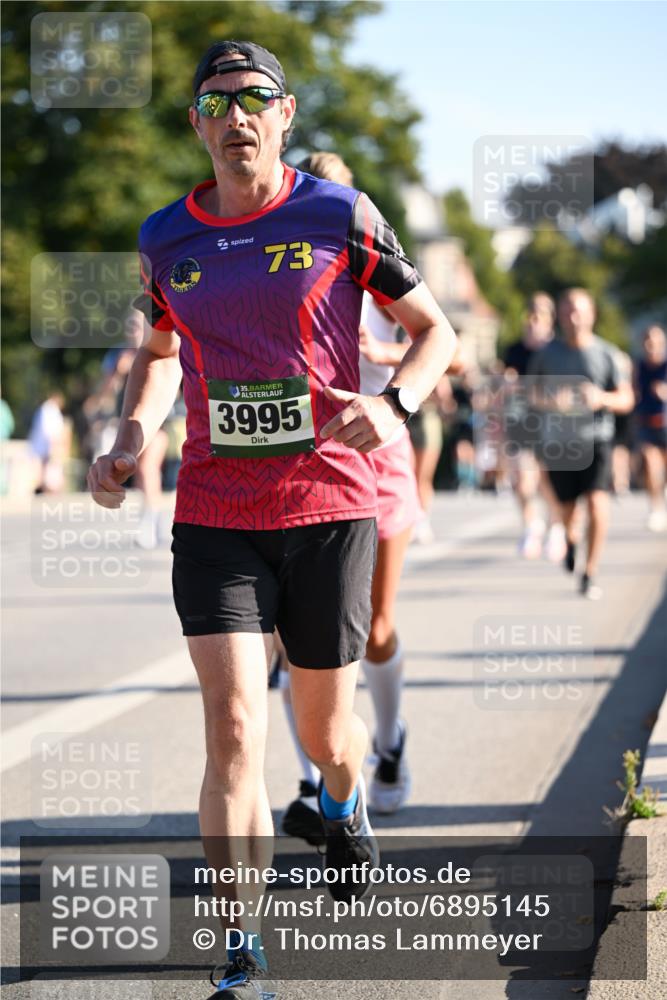 01.09.2024 - BARMER Alsterlauf Dr. Thomas Lammeyer http://msf.ph/oto/6895145 01.09.2024 09:32:19 Laufen 73, 35, 3995 meine-sportfotos.de