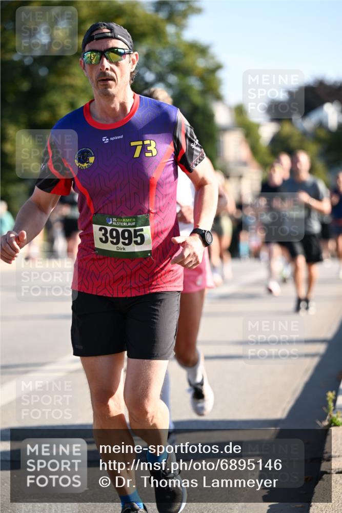 01.09.2024 - BARMER Alsterlauf Dr. Thomas Lammeyer http://msf.ph/oto/6895146 01.09.2024 09:32:19 Laufen 73, 35, 3995 meine-sportfotos.de
