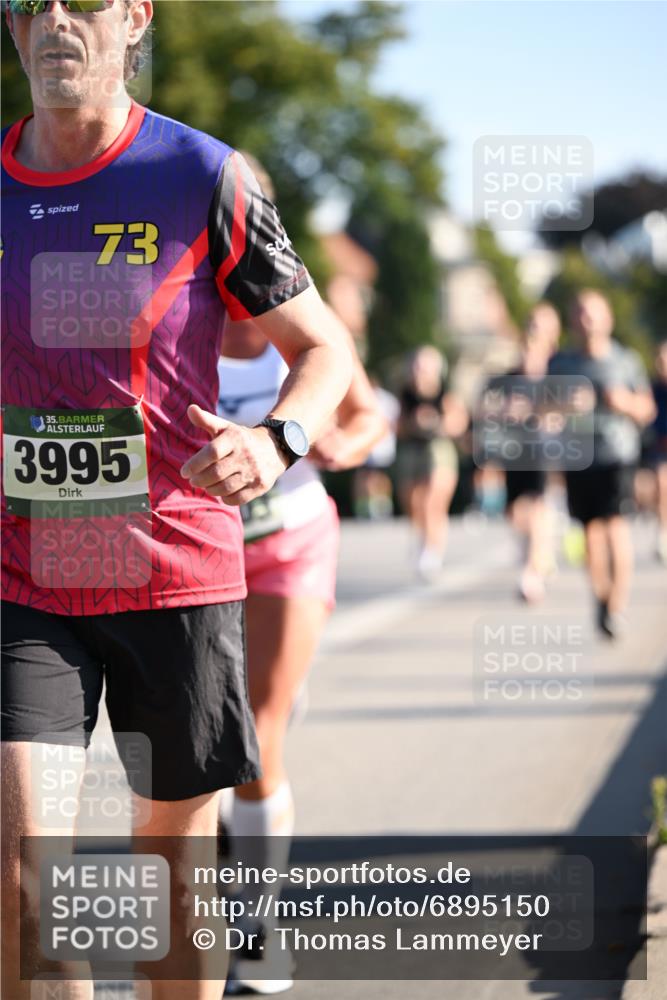01.09.2024 - BARMER Alsterlauf Dr. Thomas Lammeyer http://msf.ph/oto/6895150 01.09.2024 09:32:19 Laufen 73, 35, 3995 meine-sportfotos.de