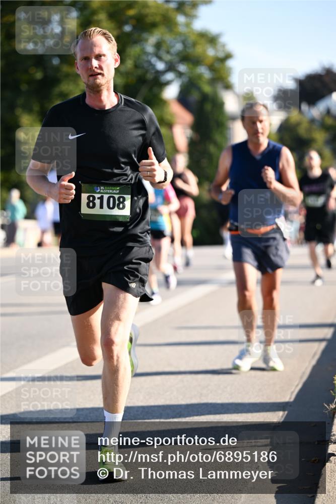 01.09.2024 - BARMER Alsterlauf Dr. Thomas Lammeyer http://msf.ph/oto/6895186 01.09.2024 09:32:24 Laufen 35, 8108 meine-sportfotos.de