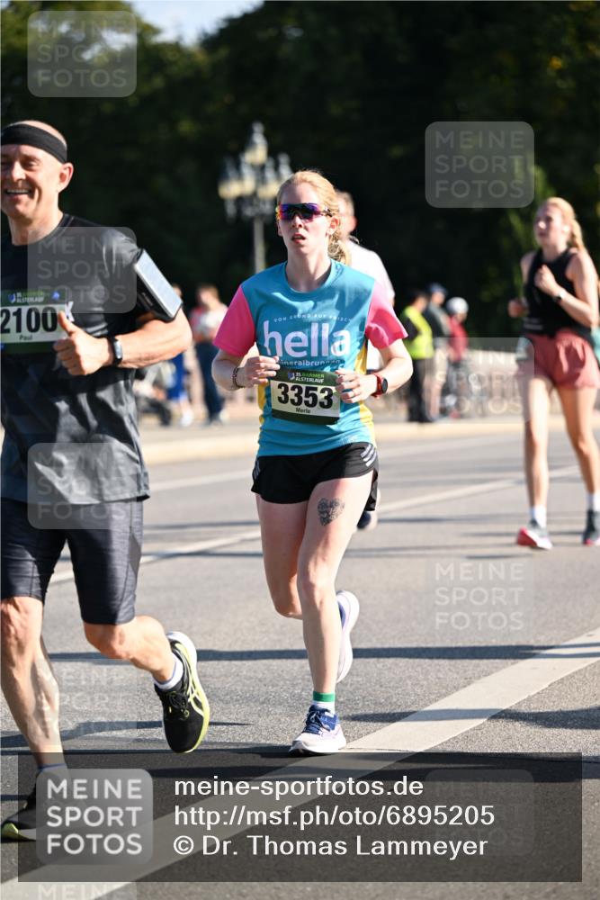 01.09.2024 - BARMER Alsterlauf Dr. Thomas Lammeyer http://msf.ph/oto/6895205 01.09.2024 09:32:27 Laufen 2100, 35, 3353 meine-sportfotos.de