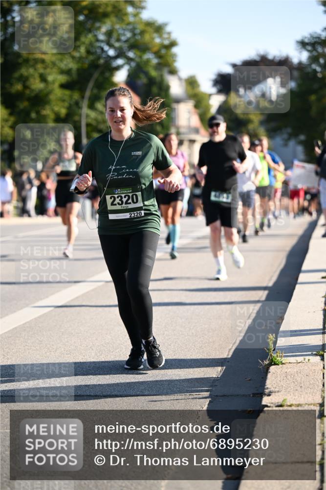 01.09.2024 - BARMER Alsterlauf Dr. Thomas Lammeyer http://msf.ph/oto/6895230 01.09.2024 09:32:29 Laufen 2320, 2320 meine-sportfotos.de