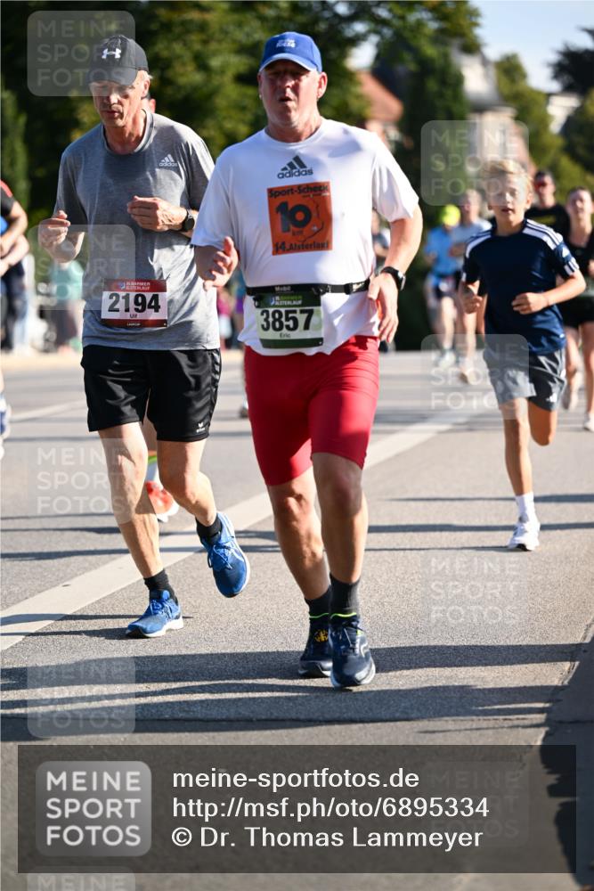 01.09.2024 - BARMER Alsterlauf Dr. Thomas Lammeyer http://msf.ph/oto/6895334 01.09.2024 09:32:40 Laufen 10, 14, 6135, 2194, 3857 meine-sportfotos.de