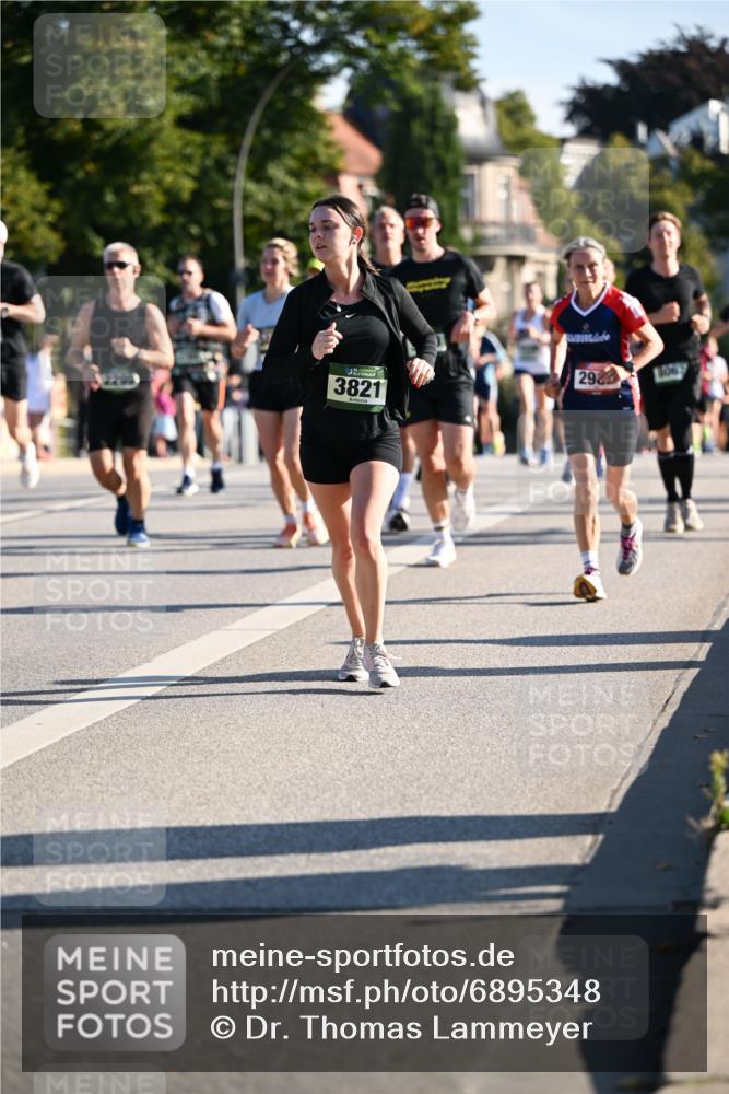 01.09.2024 - BARMER Alsterlauf Dr. Thomas Lammeyer http://msf.ph/oto/6895348 01.09.2024 09:32:42 Laufen 3821, 2923 meine-sportfotos.de