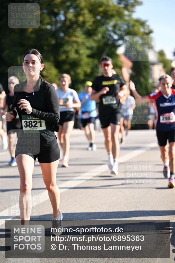 01.09.2024 - BARMER Alsterlauf Dr. Thomas Lammeyer http://msf.ph/oto/6895363 01.09.2024 09:32:44 Laufen 35, 3821, 2982 meine-sportfotos.de