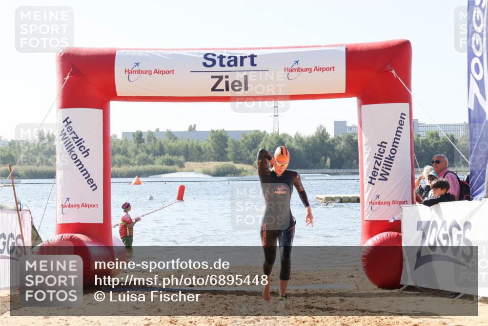 01.09.2024 - 17. Tribühne Triathlon Luisa Fischer http://msf.ph/oto/6895448 01.09.2024 11:13:56 Schwimmen 542 meine-sportfotos.de
