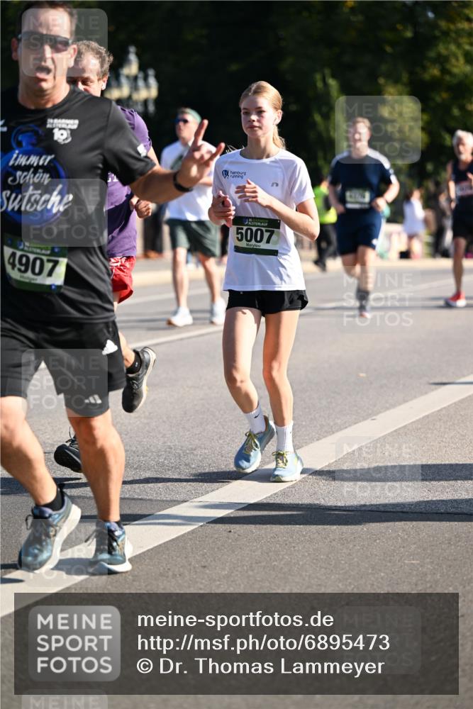 01.09.2024 - BARMER Alsterlauf Dr. Thomas Lammeyer http://msf.ph/oto/6895473 01.09.2024 09:32:56 Laufen 10, 4907, 5007 meine-sportfotos.de