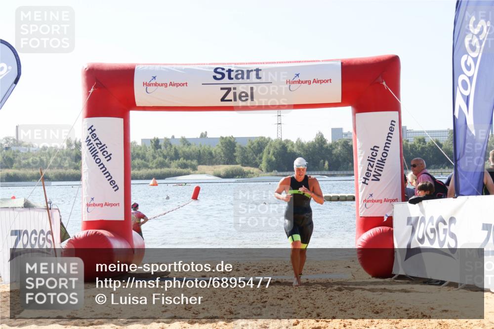 01.09.2024 - 17. Tribühne Triathlon Luisa Fischer http://msf.ph/oto/6895477 01.09.2024 11:14:33 Schwimmen 509 meine-sportfotos.de