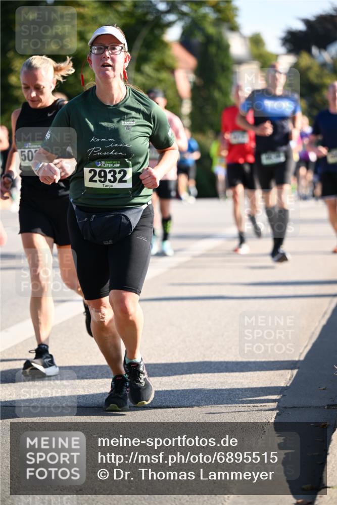 01.09.2024 - BARMER Alsterlauf Dr. Thomas Lammeyer http://msf.ph/oto/6895515 01.09.2024 09:33:00 Laufen 50, 35, 2932 meine-sportfotos.de