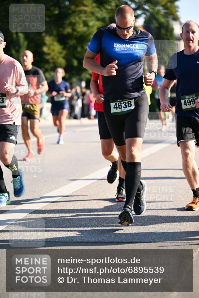 01.09.2024 - BARMER Alsterlauf Dr. Thomas Lammeyer http://msf.ph/oto/6895539 01.09.2024 09:33:03 Laufen 4638, 499 meine-sportfotos.de