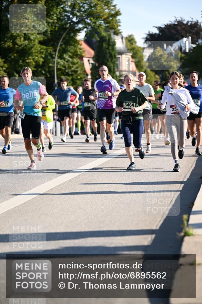 01.09.2024 - BARMER Alsterlauf Dr. Thomas Lammeyer http://msf.ph/oto/6895562 01.09.2024 09:33:05 Laufen 435, 3464, 23, 836 meine-sportfotos.de