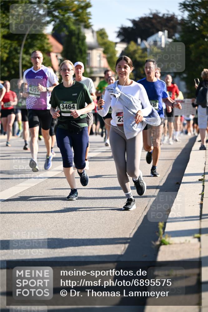 01.09.2024 - BARMER Alsterlauf Dr. Thomas Lammeyer http://msf.ph/oto/6895575 01.09.2024 09:33:07 Laufen 4357, 3464, 23, 36 meine-sportfotos.de
