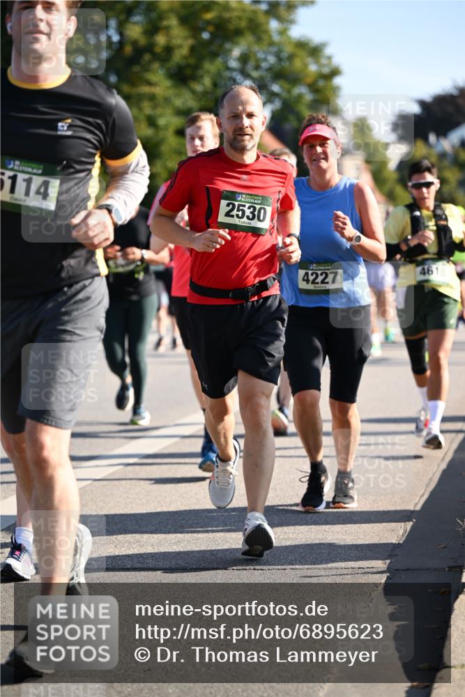 01.09.2024 - BARMER Alsterlauf Dr. Thomas Lammeyer http://msf.ph/oto/6895623 01.09.2024 09:33:13 Laufen 5114, 15, 2530, 4227, 4618 meine-sportfotos.de