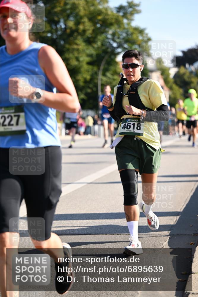 01.09.2024 - BARMER Alsterlauf Dr. Thomas Lammeyer http://msf.ph/oto/6895639 01.09.2024 09:33:14 Laufen 227, 4618 meine-sportfotos.de