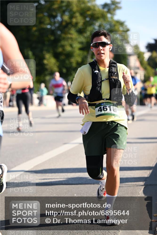 01.09.2024 - BARMER Alsterlauf Dr. Thomas Lammeyer http://msf.ph/oto/6895644 01.09.2024 09:33:15 Laufen 35, 4618 meine-sportfotos.de