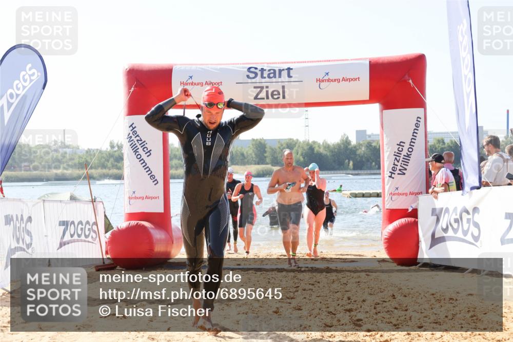 01.09.2024 - 17. Tribühne Triathlon Luisa Fischer http://msf.ph/oto/6895645 01.09.2024 11:17:05 Schwimmen 465, 472, 486, 524, 528, 545, 552, 553 meine-sportfotos.de