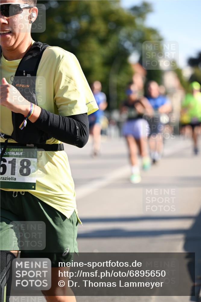 01.09.2024 - BARMER Alsterlauf Dr. Thomas Lammeyer http://msf.ph/oto/6895650 01.09.2024 09:33:16 Laufen 250, 518 meine-sportfotos.de