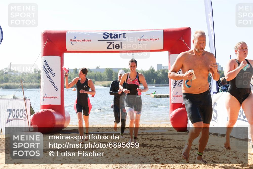 01.09.2024 - 17. Tribühne Triathlon Luisa Fischer http://msf.ph/oto/6895659 01.09.2024 11:17:09 Schwimmen 472, 478, 486, 524, 528, 545, 552, 553 meine-sportfotos.de