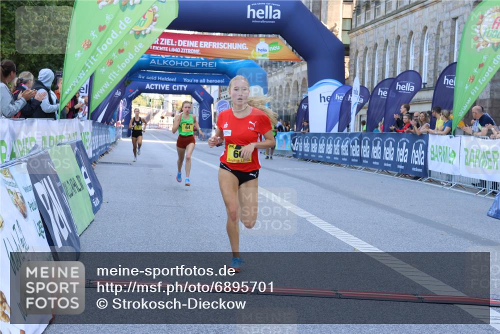01.09.2024 - BARMER Alsterlauf Strokosch-Dieckow http://msf.ph/oto/6895701 01.09.2024 11:19:28 Ziel 64, 66, 70, 71 meine-sportfotos.de