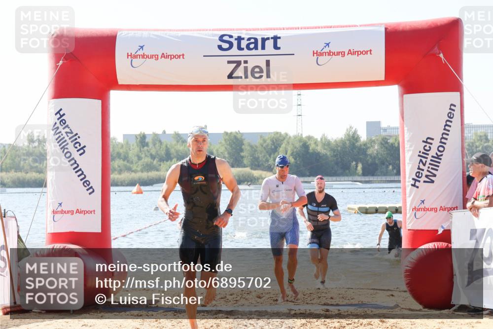 01.09.2024 - 17. Tribühne Triathlon Luisa Fischer http://msf.ph/oto/6895702 01.09.2024 11:17:21 Schwimmen 470, 474, 478, 498, 513, 525 meine-sportfotos.de