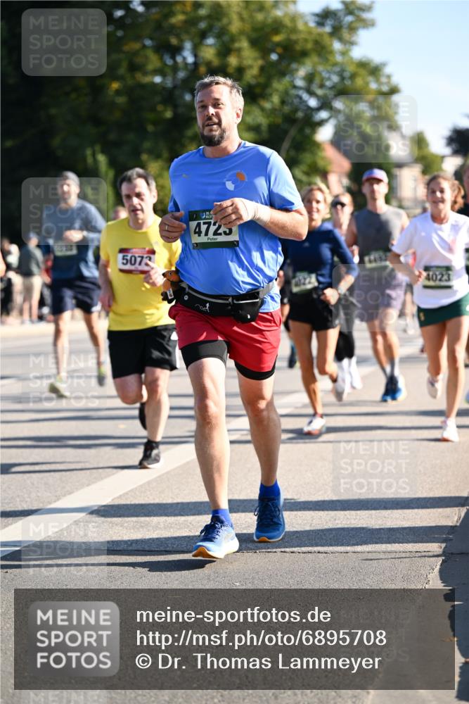 01.09.2024 - BARMER Alsterlauf Dr. Thomas Lammeyer http://msf.ph/oto/6895708 01.09.2024 09:33:22 Laufen 5073, 4725, 4023 meine-sportfotos.de