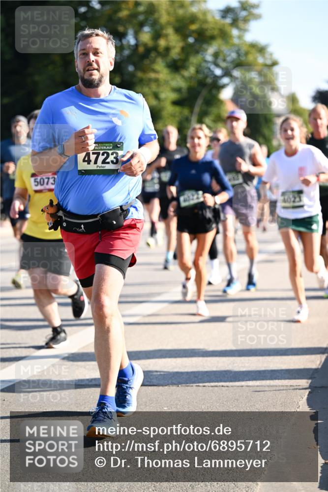 01.09.2024 - BARMER Alsterlauf Dr. Thomas Lammeyer http://msf.ph/oto/6895712 01.09.2024 09:33:22 Laufen 5073, 85, 4723 meine-sportfotos.de