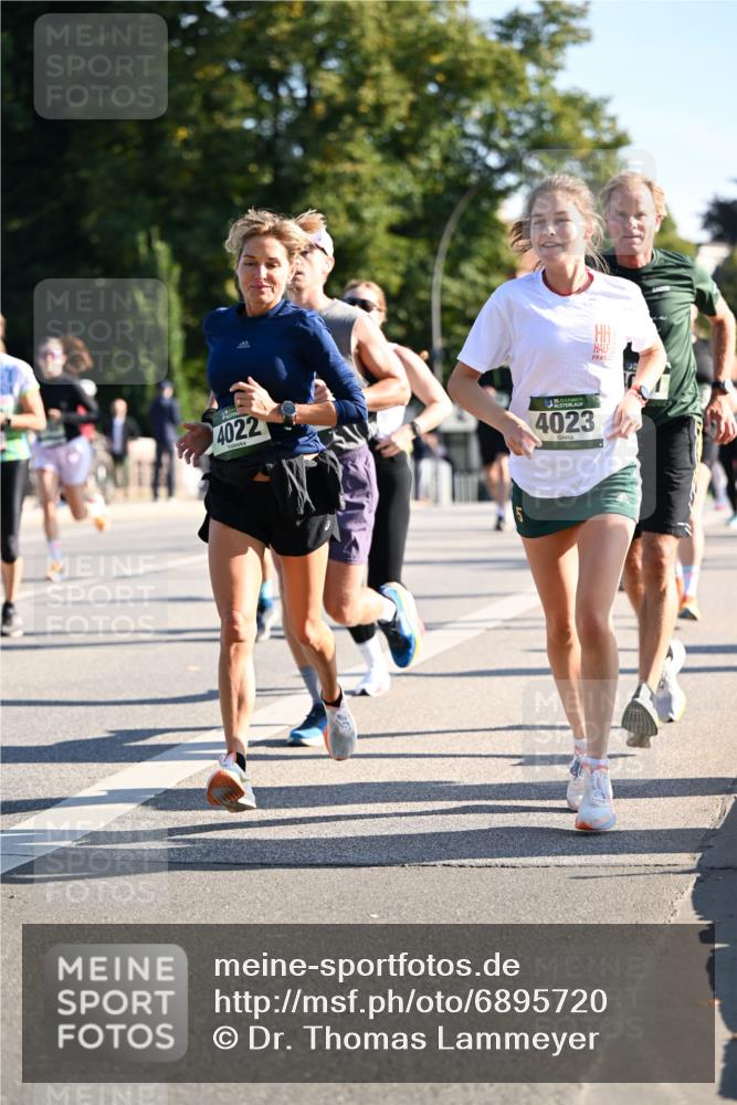 01.09.2024 - BARMER Alsterlauf Dr. Thomas Lammeyer http://msf.ph/oto/6895720 01.09.2024 09:33:23 Laufen 4022, 4023 meine-sportfotos.de